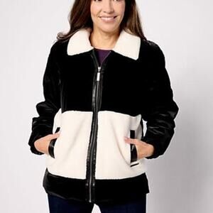 Peace Love World Black Label Sherpa Showstopper Coat Size Medium NWOT